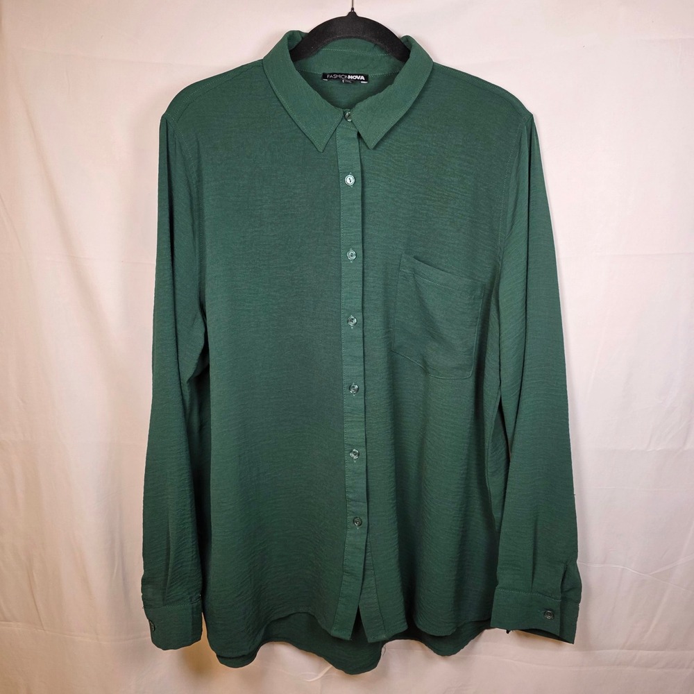 Fashion Nova Green Textured Button Down Shirt XL Long Sleeve Pocket Blouse‎
